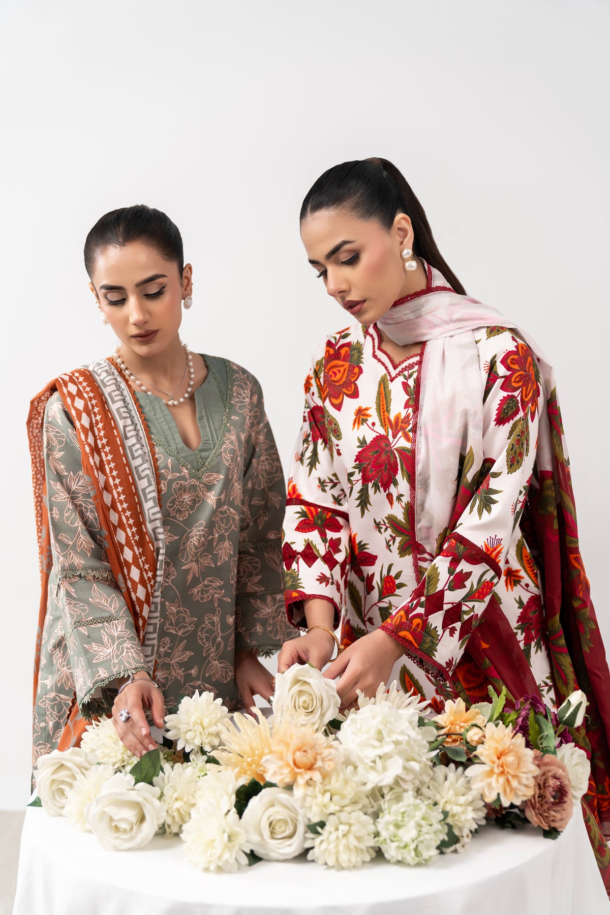 Julia SE - 08 | 3 PC PRINTED