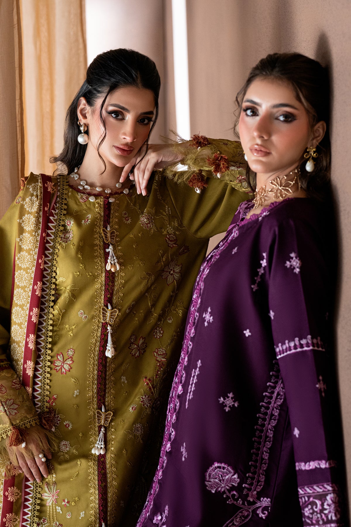 Zareen CRA-02-B