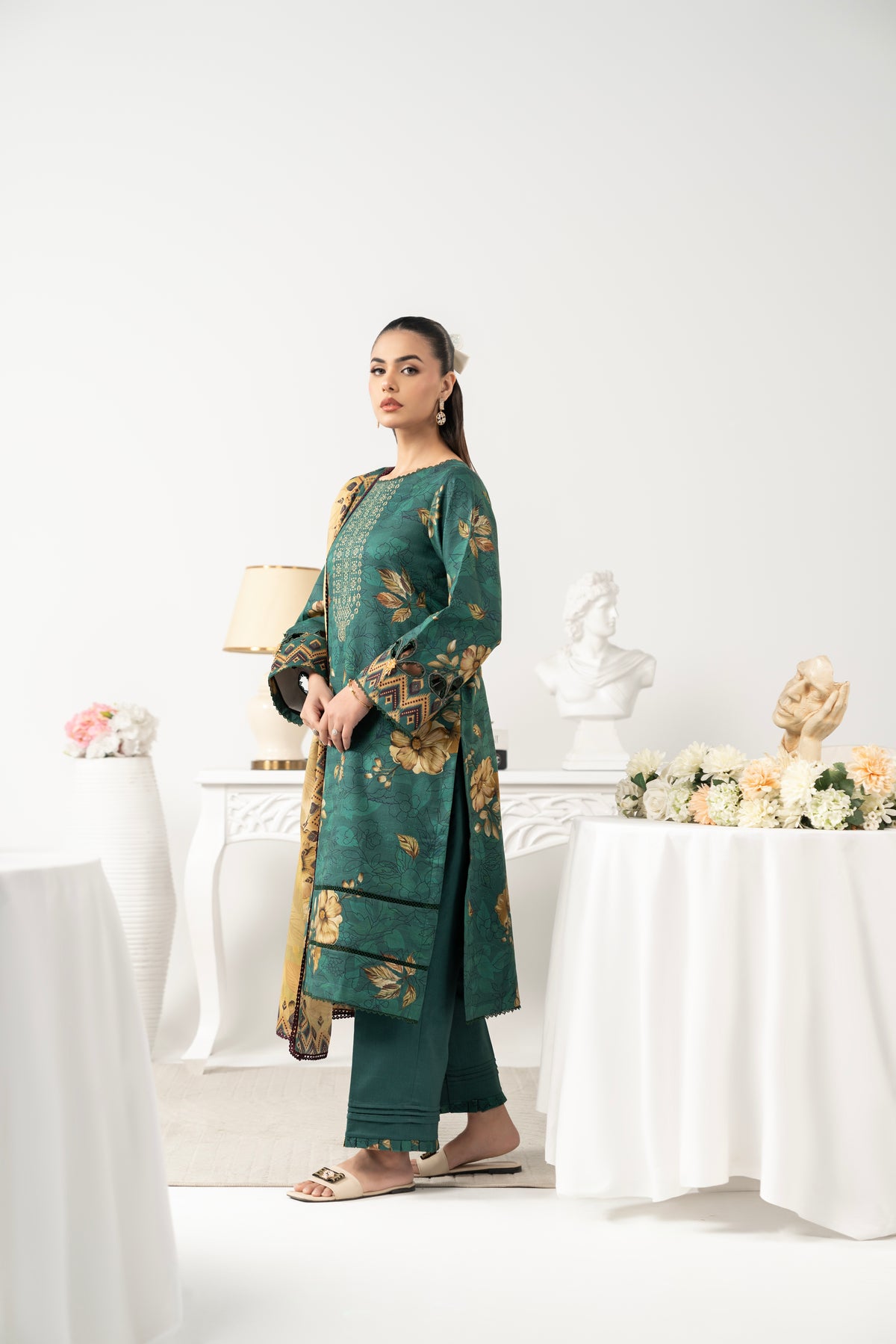 Catherine SE - 04 | 3 PC PRINTED