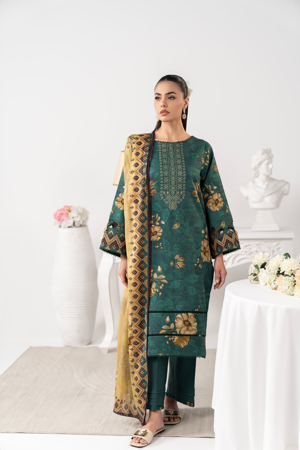 Catherine SE - 04 | 3 PC PRINTED
