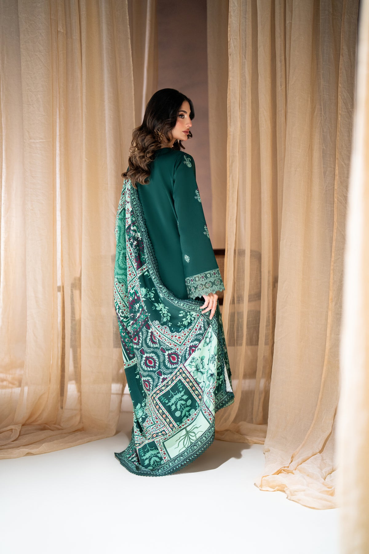 Dastaan CRA-01-A