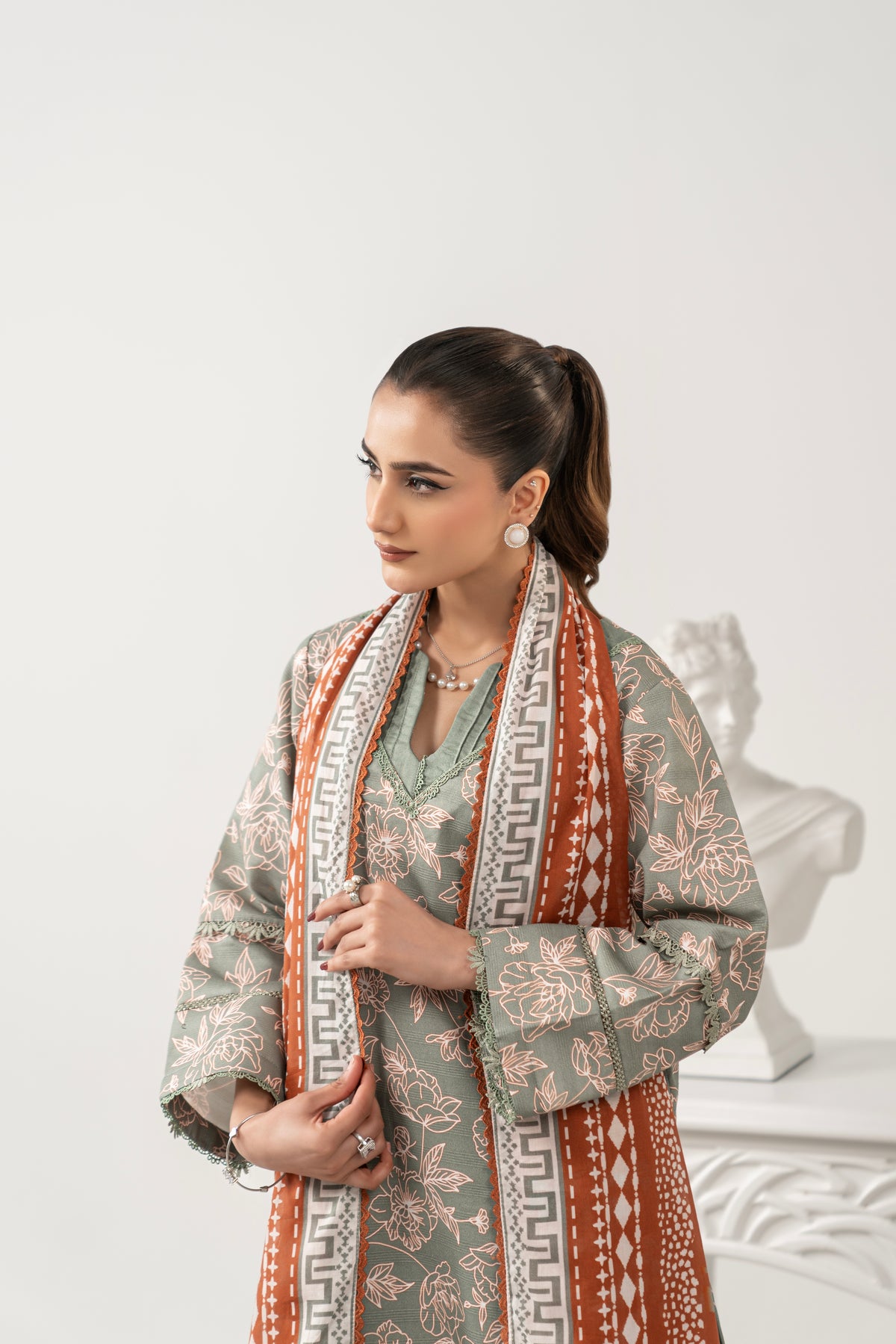 Caroline SE - 09 | 3 PC PRINTED
